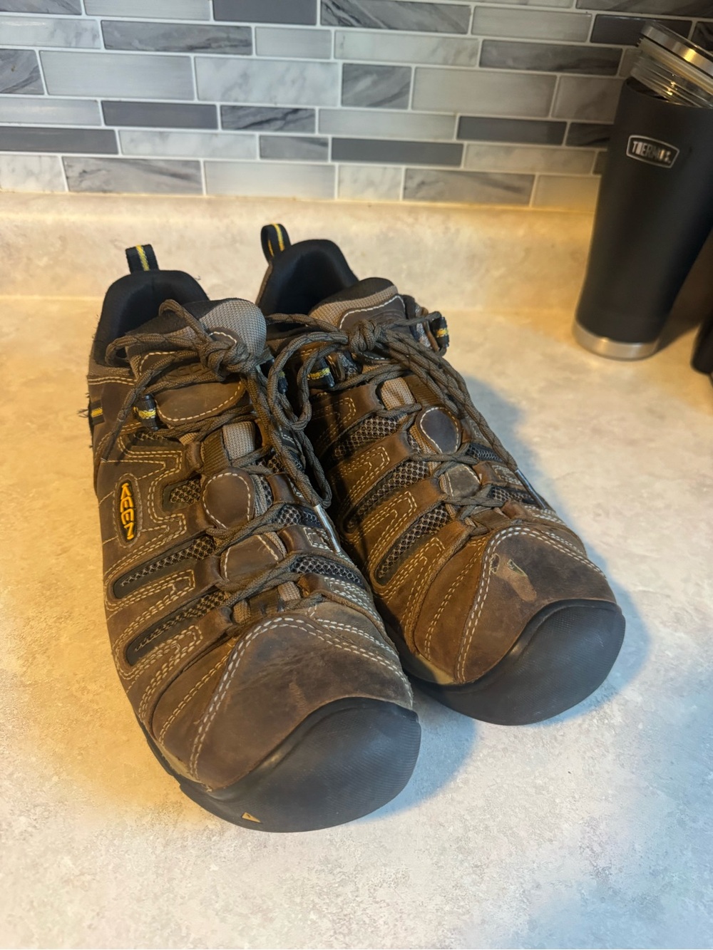 Keen Utility Men's Flint II Soft Toe Work Shoes 11.5EE